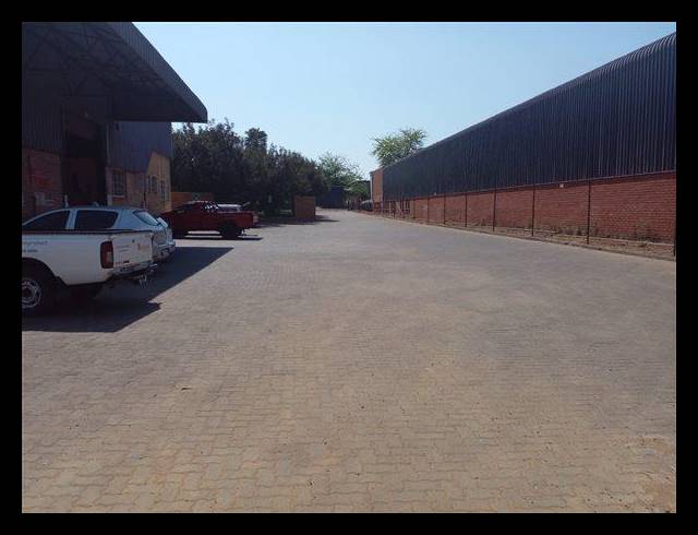INDUSTRIAL FOR SALE IN POMONA